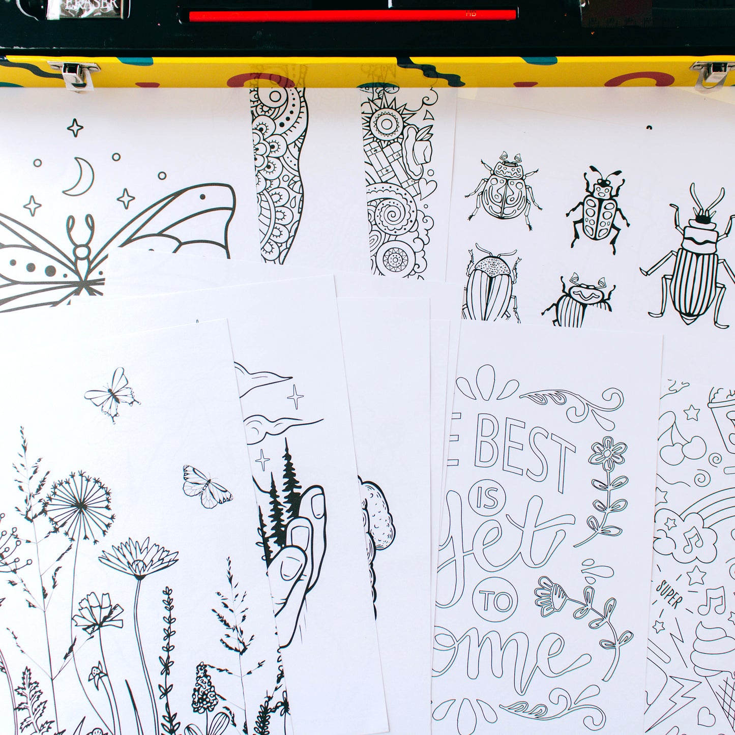 Art 101 Budding Artist Multifunction Child Drawing Art Set / Kit with 210 Pieces