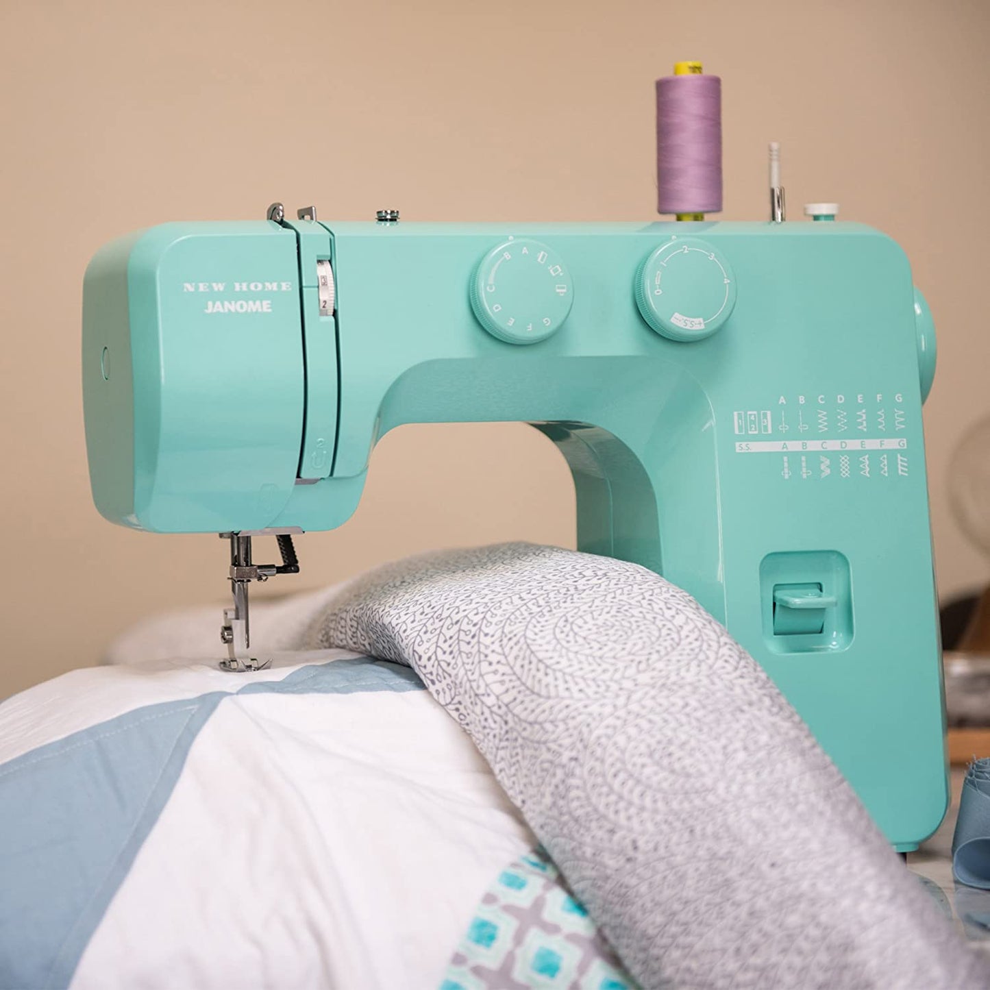 Janome General Crystal Easy-to-Use Sewing Machine